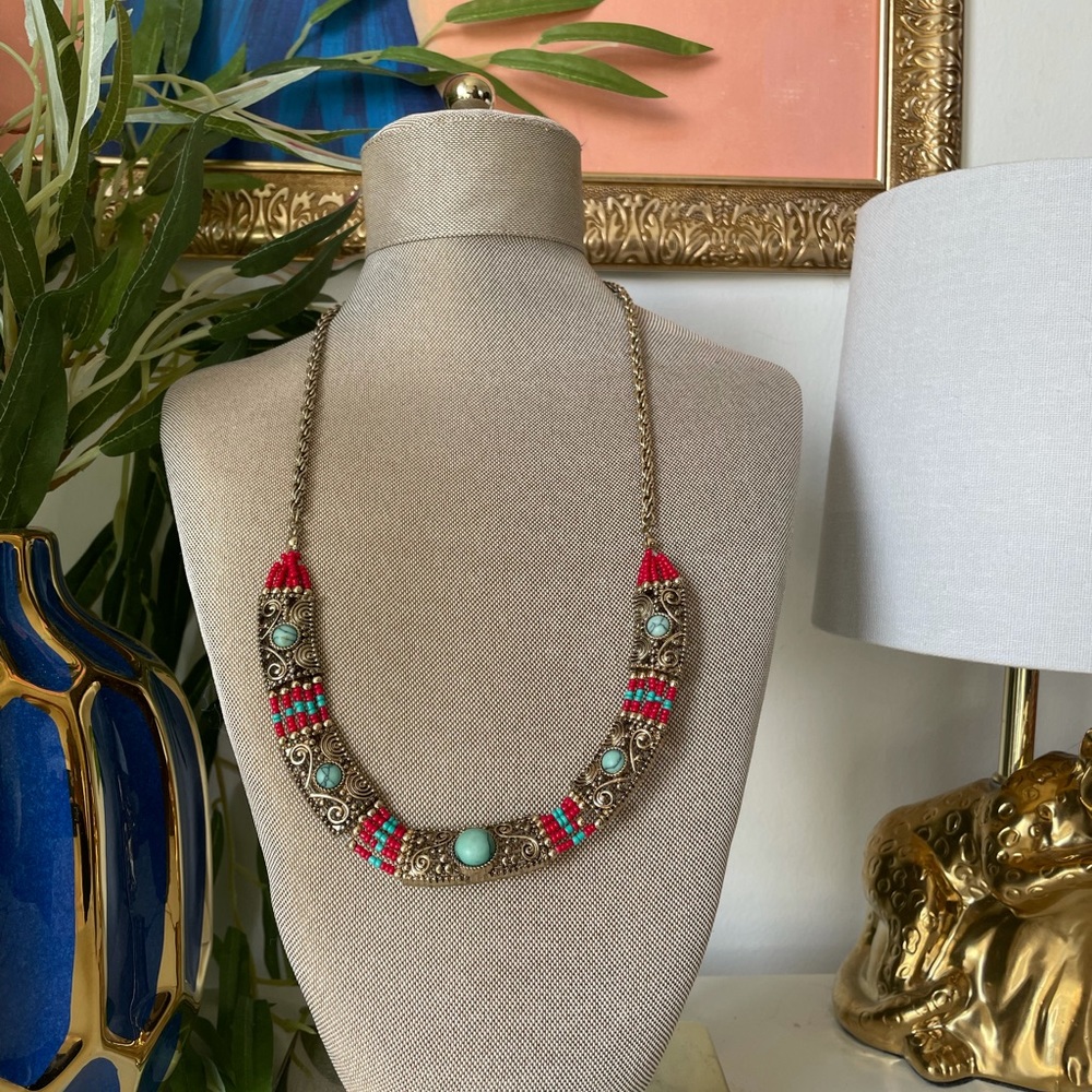 Turquoise beaded necklace